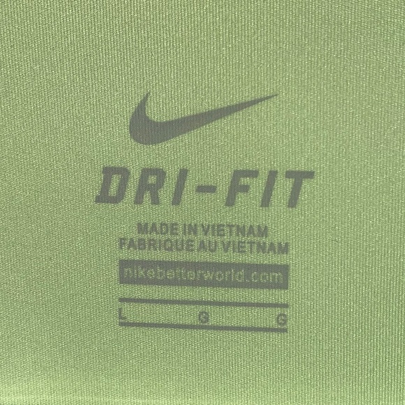 Nike t-shirt - Picture 3 of 3